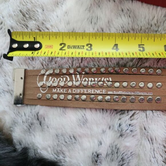 GOOD WORKS BRACELET. ENCOURAGING SENTIMENTS. BRONZE. LEATHER. - Picture 2 of 4